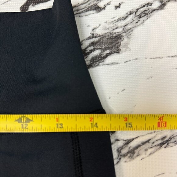 EUC - Zyia Light N Luxe Black Capris with Mesh Size 6-8 - Picture 8 of 9